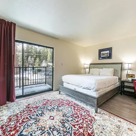 Charming Queen Studio Deluxe W/Balcony #233 At Donner Lake Village Truckee Extérieur photo